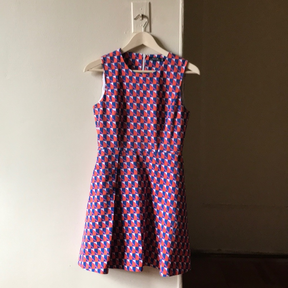 Eye popping Kate Spade Saturday Dress